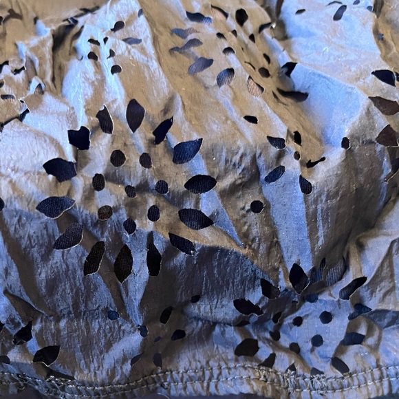 Aerie blue flower eyelet nylon running shorts. Size large - Picture 5 of 14